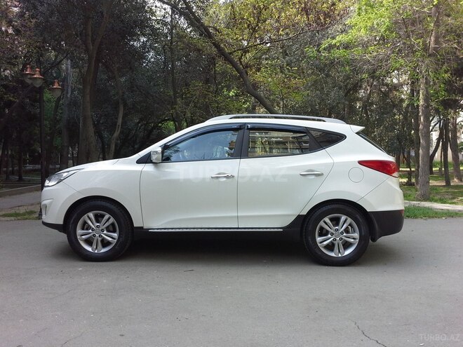 Hyundai ix35 2010, 143,000 km - 2.0 l - Bakı