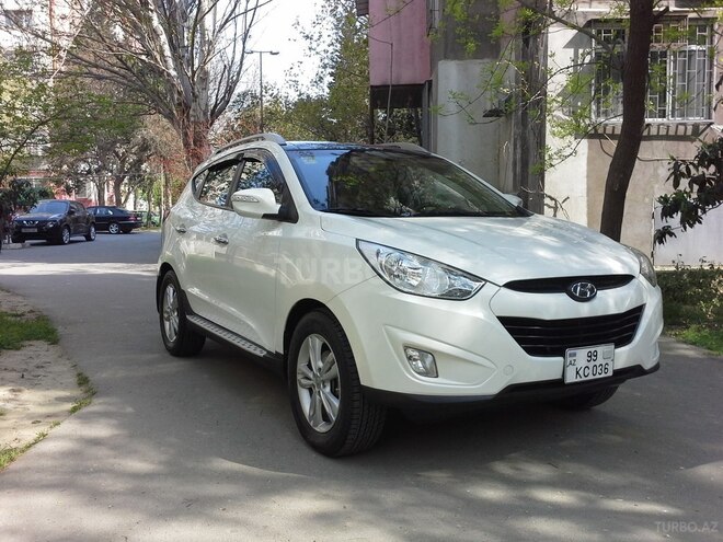 Hyundai ix35 2010, 143,000 km - 2.0 l - Bakı