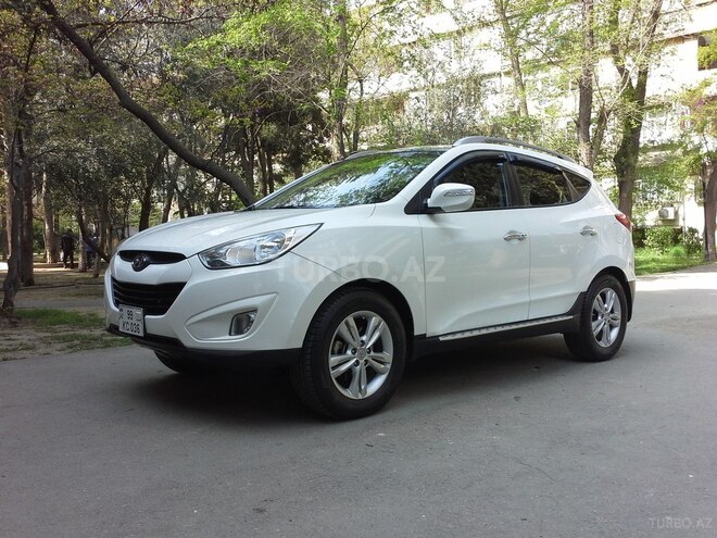 Hyundai ix35 2010, 143,000 km - 2.0 l - Bakı