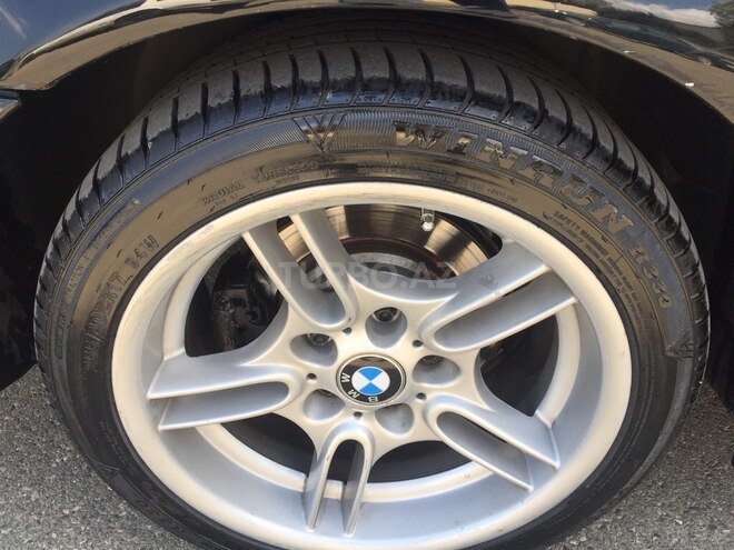 BMW 528 2000, 212,000 km - 2.8 l - Bakı
