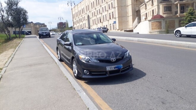 Toyota Camry 2013, 70,500 km - 2.5 l - Bakı