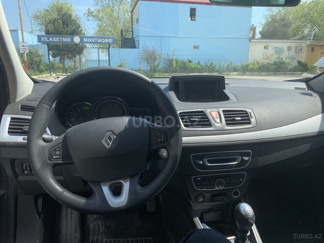 Renault Megane 2011, 200,000 km - 1.5 l - Bakı