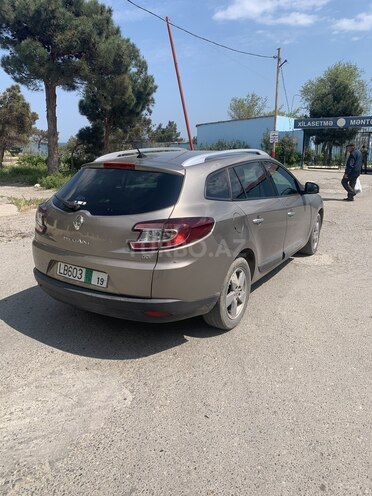 Renault Megane 2011, 200,000 km - 1.5 l - Bakı