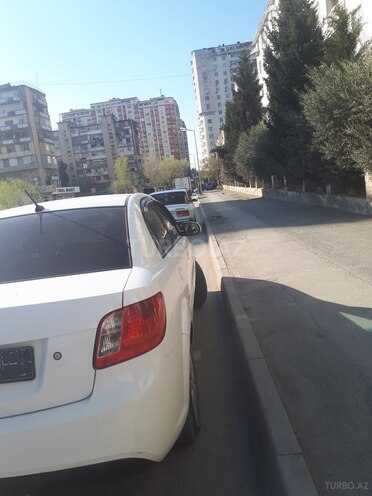 Kia Rio 2010, 178,000 km - 1.4 л - Bakı