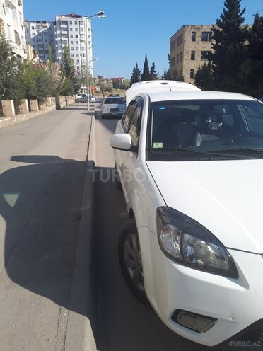 Kia Rio 2010, 178,000 km - 1.4 л - Bakı