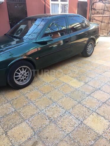 Opel Vectra 1997, 199,999 km - 1.6 l - Bakı