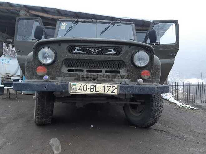 UAZ 469 1991, 1,800,000 km - 2.4 l - Quba