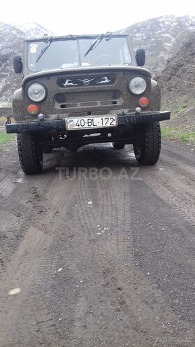 UAZ 469 1991, 1,800,000 km - 2.4 l - Quba