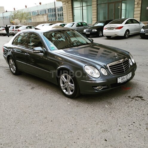 Mercedes E 220 2007, 187,000 km - 2.2 l - Bakı