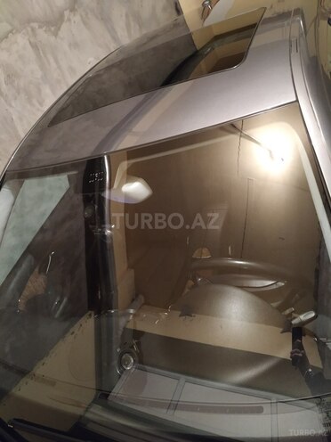 Mercedes E 220 2007, 187,000 km - 2.2 l - Bakı