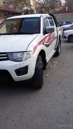 Mitsubishi L200 2011, 180,000 km - 0.3 l - Bakı