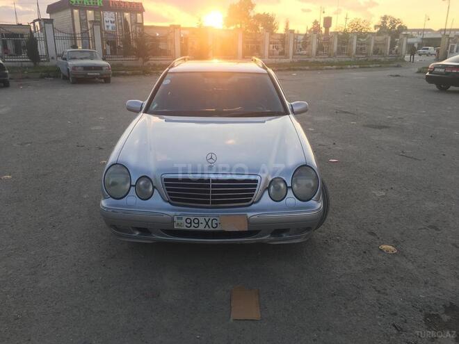 Mercedes E 220 2001, 350,000 km - 2.2 л - Salyan