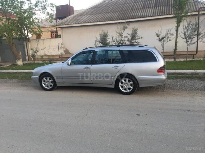 Mercedes E 220 2001, 350,000 km - 2.2 л - Salyan