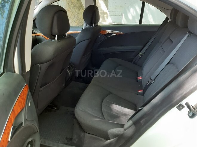 Mercedes E 220 2008, 179,856 km - 2.2 l - Bakı