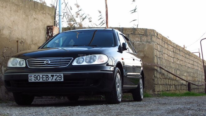 Nissan Sunny 2009, 295,000 km - 1.3 l - Bakı