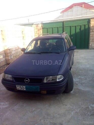 Opel Astra 1995, 300,000 km - 1.6 l - Sumqayıt
