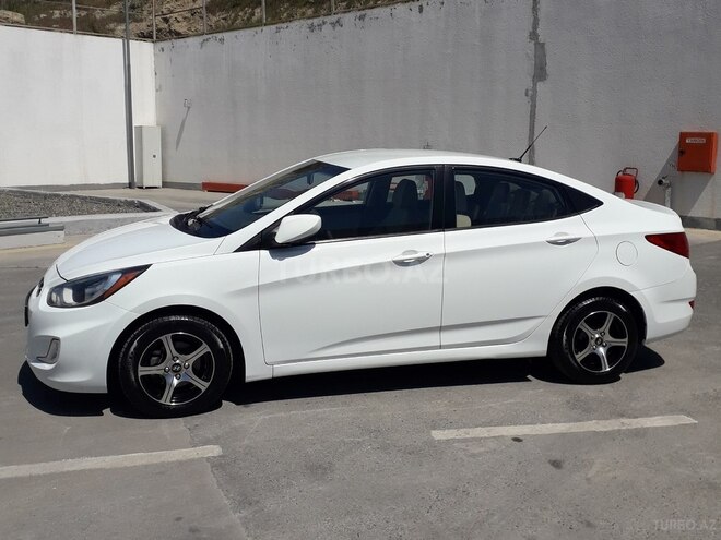 Hyundai Accent 2014, 115,000 km - 1.6 л - Bakı