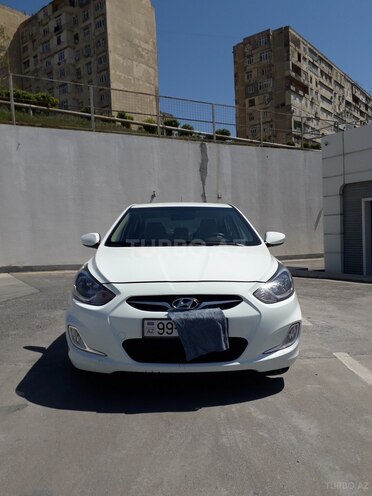 Hyundai Accent 2014, 115,000 km - 1.6 л - Bakı