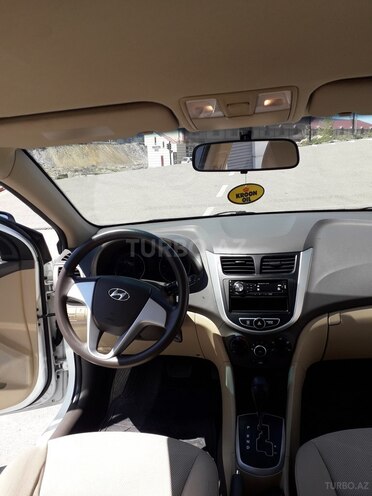 Hyundai Accent 2014, 115,000 km - 1.6 л - Bakı