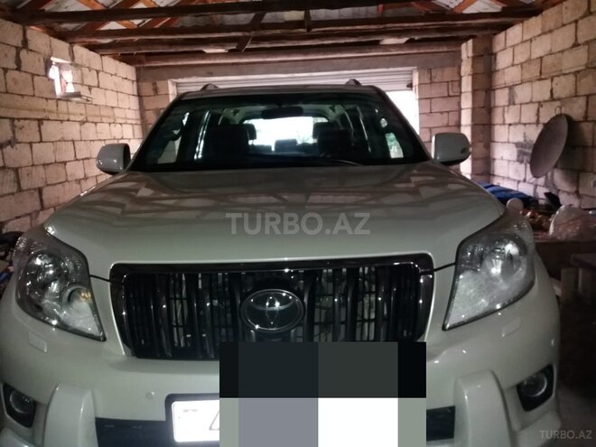 Toyota Prado 2011, 22,000 km - 2.7 l - Saatlı