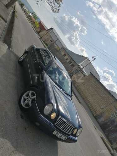 Mercedes E 230 1996, 365,000 km - 2.3 l - Şəki