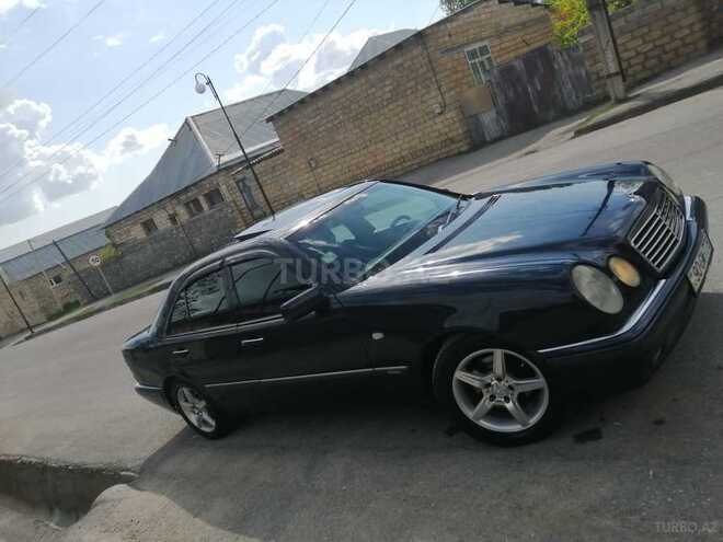 Mercedes E 230 1996, 365,000 km - 2.3 l - Şəki
