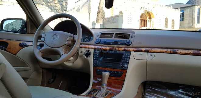 Mercedes E 220 2007, 206,000 km - 2.2 l - Bakı