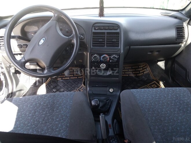 LADA (VAZ) 2112 2006, 200,000 km - 1.6 l - Qusar