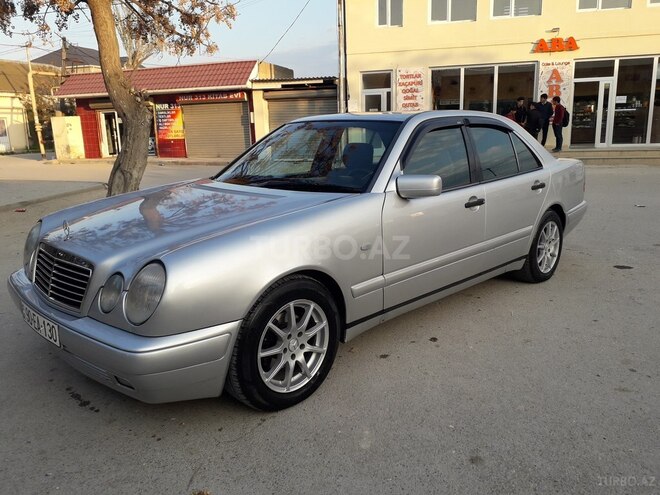 Mercedes E 230 1996, 309,000 km - 2.3 l - Bakı