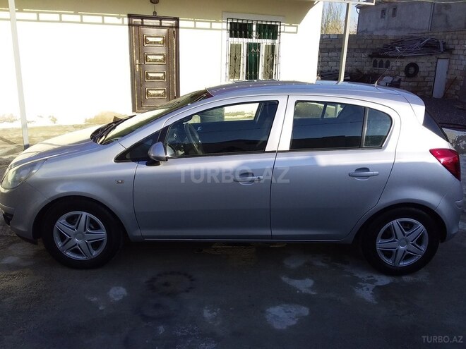 Opel Corsa 2008, 191,450 km - 1.4 l - Sumqayıt