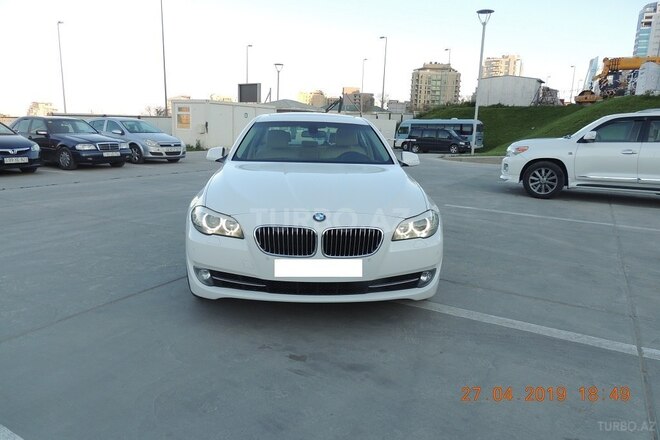 BMW 528 2011, 215,200 km - 2.0 l - Bakı