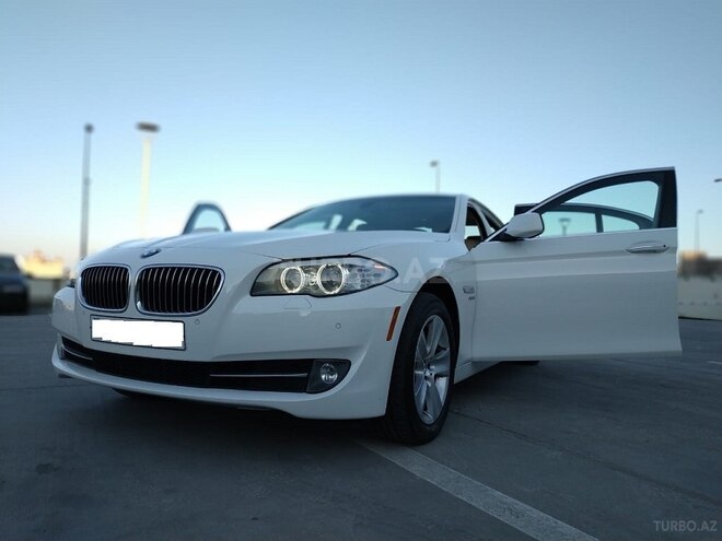 BMW 528 2011, 215,200 km - 2.0 l - Bakı