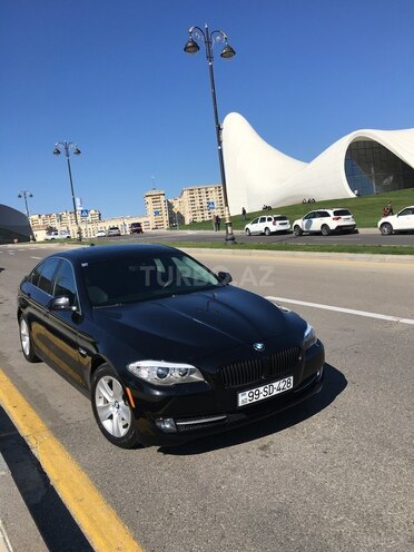 BMW 530 2011, 152,500 km - 3.0 л - Bakı