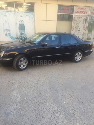 Mercedes E 320 2000, 298,000 km - 3.2 л - Bakı