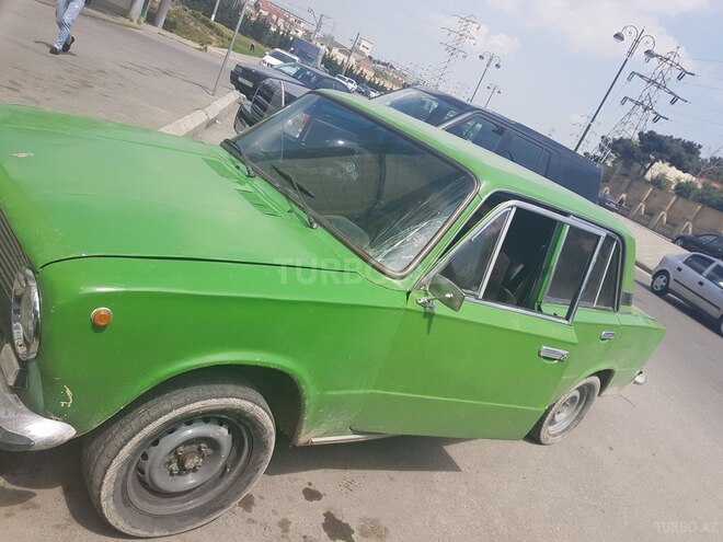 LADA (VAZ) 21011 1982, 400,000 km - 1.3 л - Bakı