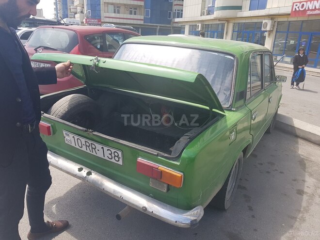 LADA (VAZ) 21011 1982, 400,000 km - 1.3 л - Bakı