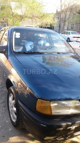Opel Vectra 1991, 300,000 km - 1.8 l - Sumqayıt