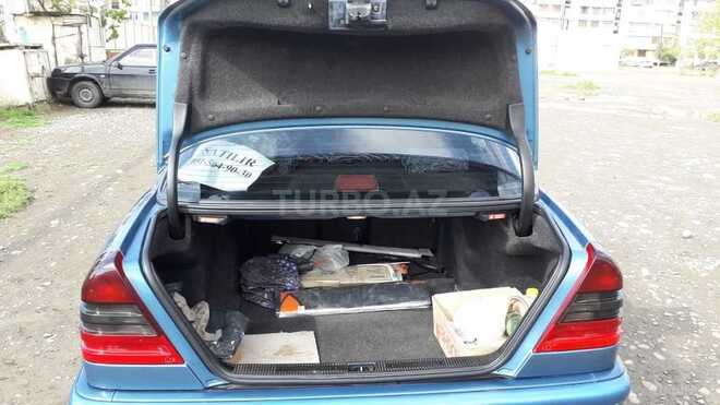 Mercedes C 180 1998, 226,000 km - 0.2 l - Gəncə
