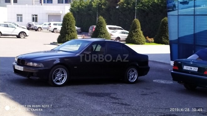 BMW 528 1999, 425,000 km - 2.8 l - Bakı