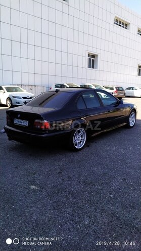 BMW 528 1999, 425,000 km - 2.8 l - Bakı