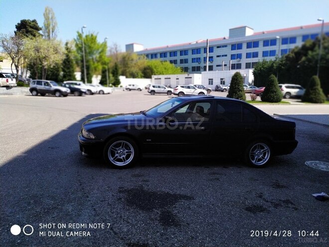 BMW 528 1999, 425,000 km - 2.8 l - Bakı