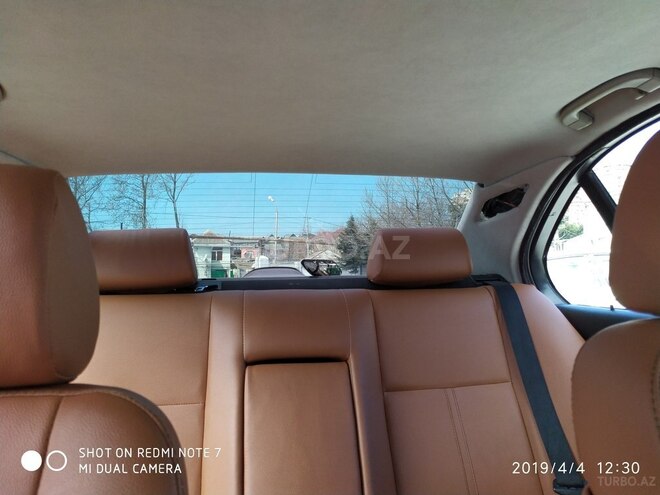 BMW 528 1999, 425,000 km - 2.8 l - Bakı
