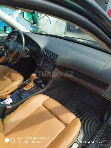 BMW 528 1999, 425,000 km - 2.8 l - Bakı