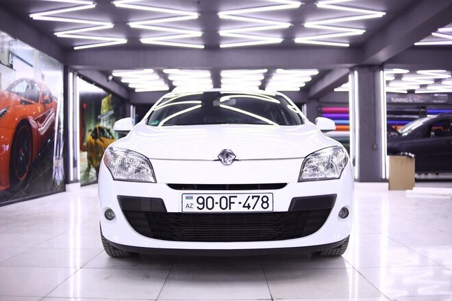 Renault Megane 2010, 232,000 km - 1.5 l - Bakı