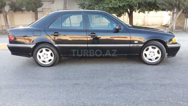 Mercedes C 220 1999, 370,000 km - 2.2 l - Bakı