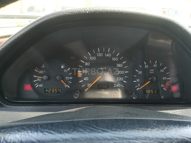 Mercedes C 220 1995, 247,000 km - 2.2 л - Bakı