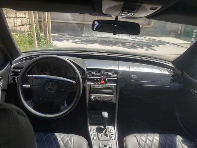 Mercedes 200 2002, 11,258 km - 0.3 л - Bakı