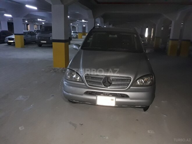 Mercedes ML 350 2003, 190,000 km - 3.5 л - Bakı