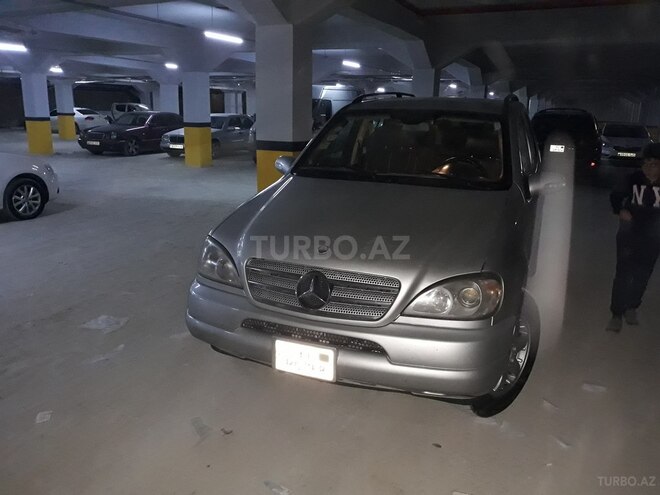 Mercedes ML 350 2003, 190,000 km - 3.5 л - Bakı