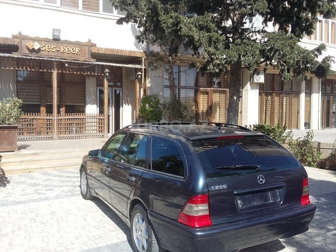 Mercedes C 200 1998, 235,000 km - 2.0 л - Bakı
